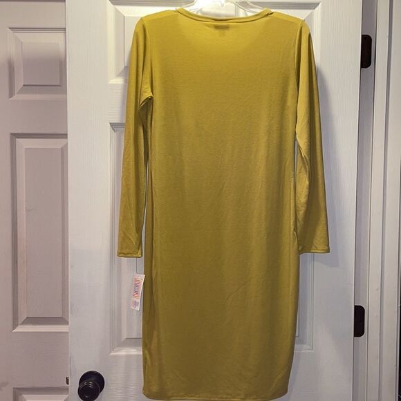 ✨LuLaRoe Solid Mustard Debbie dress, NWT. - Picture 9 of 9
